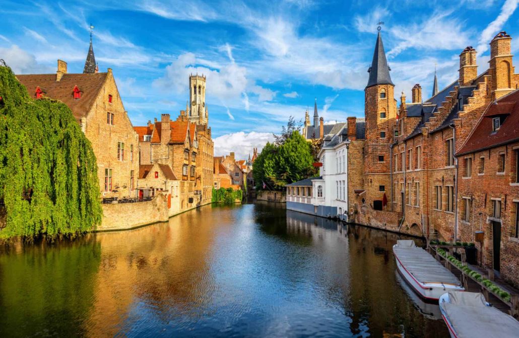 tour-du-lich-chau-au-15-ngay-3